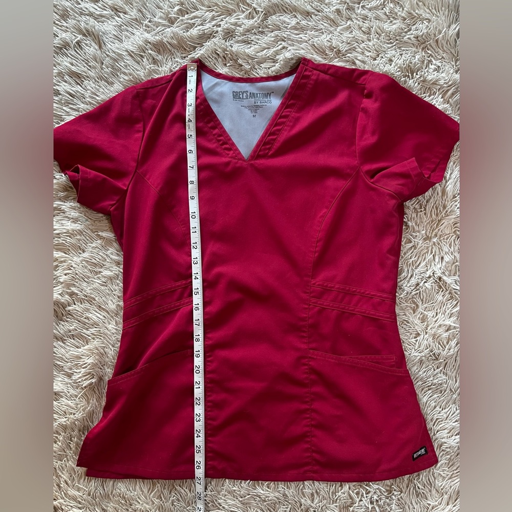 3 Grey’s Anatomys scrub tops